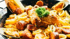 La gastronomía porteña es reconocida por la calidad de su comida casera. Conocé todo sobre este sitio ubicado en Parque Chacabuco, en la Ciudad Autónoma de Buenos Aires. La gastronomía porteña es reconocida por la calidad de su comida casera. Conocé todo sobre este sitio ubicado en Parque Chacabuco, en la Ciudad Autónoma de Buenos Aires.