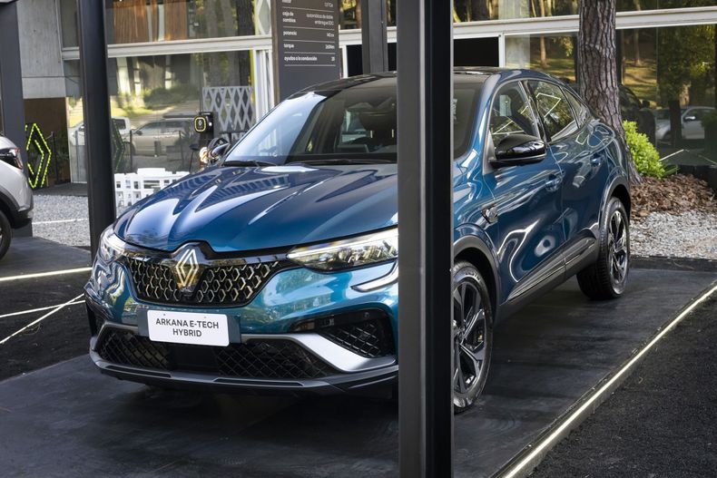 Renault Arkana Hybrid, primer integrante de la familia E-Tech.
