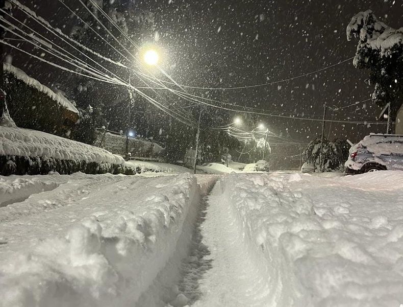 La nevada es inusual a esta altura del año.
