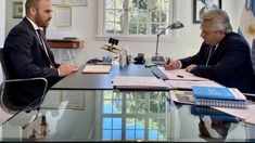 Alberto Fernández confirmó a Martín Guzmán&nbsp; en la gira por Rusia, China y Barbados.