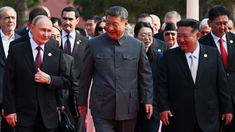 Xi Jinping exhibe poder militar en el mayor desfile de la historia de China con Putin y Kim Jong-un Xi Jinping exhibe poder militar en el mayor desfile de la historia de China con Putin y Kim Jong-un