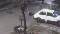 El intento de robo quedó registrado por una cámara de seguridad de la zona. El intento de robo quedó registrado por una cámara de seguridad de la zona.