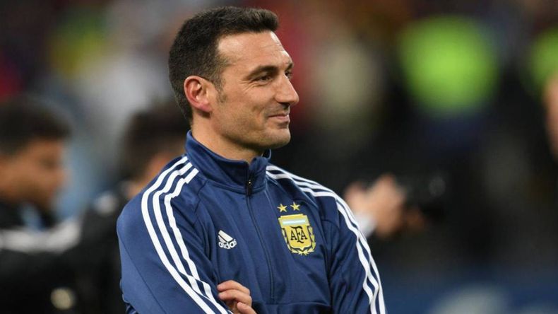 Lionel Scaloni fue elegido como el mejor Director Técnico de Sudamérica