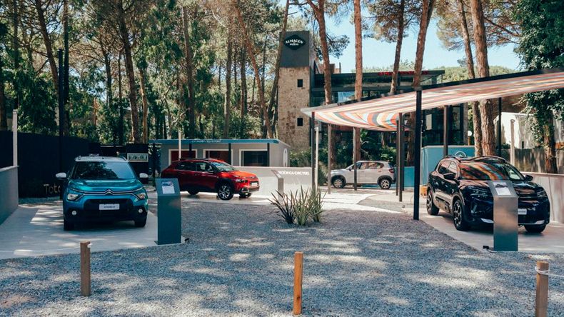 Vista del stand de Citroën en Cariló.