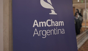 La Cámara de Comercio de Estados Unidos en Argentina (AmCham) pidió dejar de lado las diferencias ideológicas para buscar soluciones concretas y sostenibles.