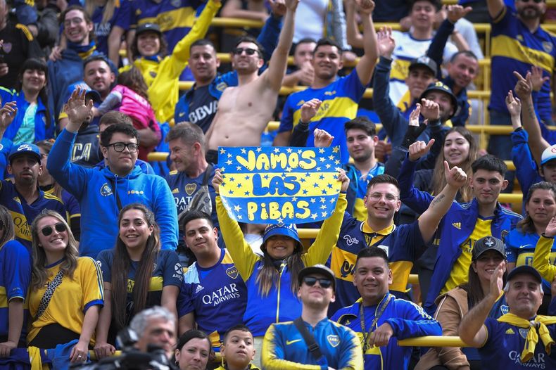 Más de 20 mil personas llegaron a la Bombonera.