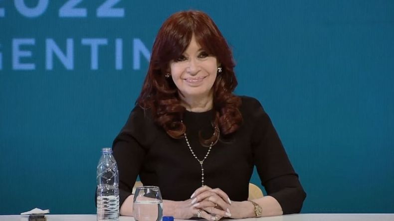 Cristina Kirchner disparó contra el camarista Llorens
