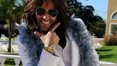 Vuelve el Rey Sol Marquesi de Mariano Martínez Vuelve el Rey Sol Marquesi de Mariano Martínez