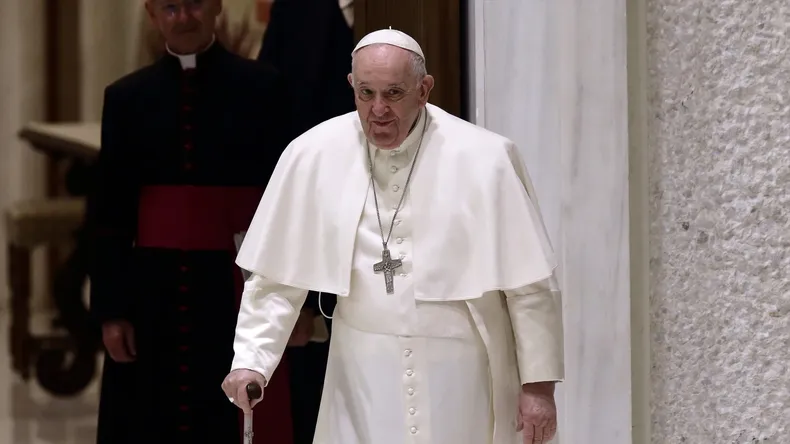 El Papa Francisco fue dado de alta