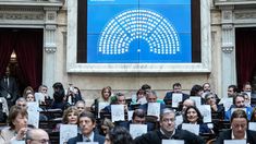 La oposición reunió 131 diputados y pudo iniciar la sesión.