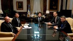 Dialogaron acerca de las nuevas formas de antisionismo y antisemitismo. Dialogaron acerca de las nuevas formas de antisionismo y antisemitismo.