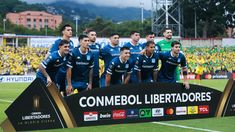 La formación de la Academia que se impuso en Colombia. La formación de la Academia que se impuso en Colombia.