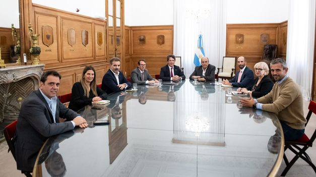 Posse y Francos encabezaron la reunión con el PRO.