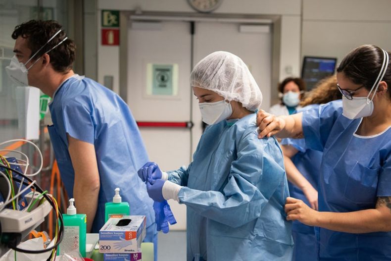 Cambios de protocolo para el personal de salud bonaerense.