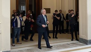 Alberto Fernández encabezó el encuentro en uno de los patios internos.