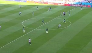 Conla nueva ley, si alguna parte del cuerpo del jugador está en línea con el últimojugador rival, está habilitado. Conla nueva ley, si alguna parte del cuerpo del jugador está en línea con el últimojugador rival, está habilitado.