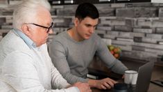 El Monotributo Social es compatible con algunas prestaciones de ANSES. El Monotributo Social es compatible con algunas prestaciones de ANSES.