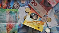 La AFIP envió notificaciones electrónicas a más de 1.800 personas físicas y más de 250 contribuyentes. La AFIP envió notificaciones electrónicas a más de 1.800 personas físicas y más de 250 contribuyentes.