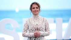 Dolores Fonzi es parte del elenco de&nbsp; la mini seria Mis Muertos Tristes.&nbsp;