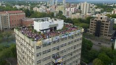 Un edificio que te permite ver una panorámica de toda la ciudad de Mendoza. Un edificio que te permite ver una panorámica de toda la ciudad de Mendoza.
