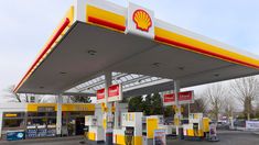 Shell aumenta el precio de sus combustibles hasta un 15%. Shell aumenta el precio de sus combustibles hasta un 15%.