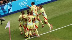 España goleó a Francia en el partido por la medalla de oro. España goleó a Francia en el partido por la medalla de oro.