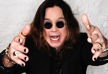 Ozzy Osbourne tiene 76 años.