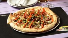 La pizza es uno de los platos favoritos de los argentinos. La pizza es uno de los platos favoritos de los argentinos.