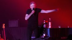 La compañía BMG tenía previsto lanzar una versión nueva del histórico álbum de 1973 de Pink Floyd La compañía BMG tenía previsto lanzar una versión nueva del histórico álbum de 1973 de Pink Floyd