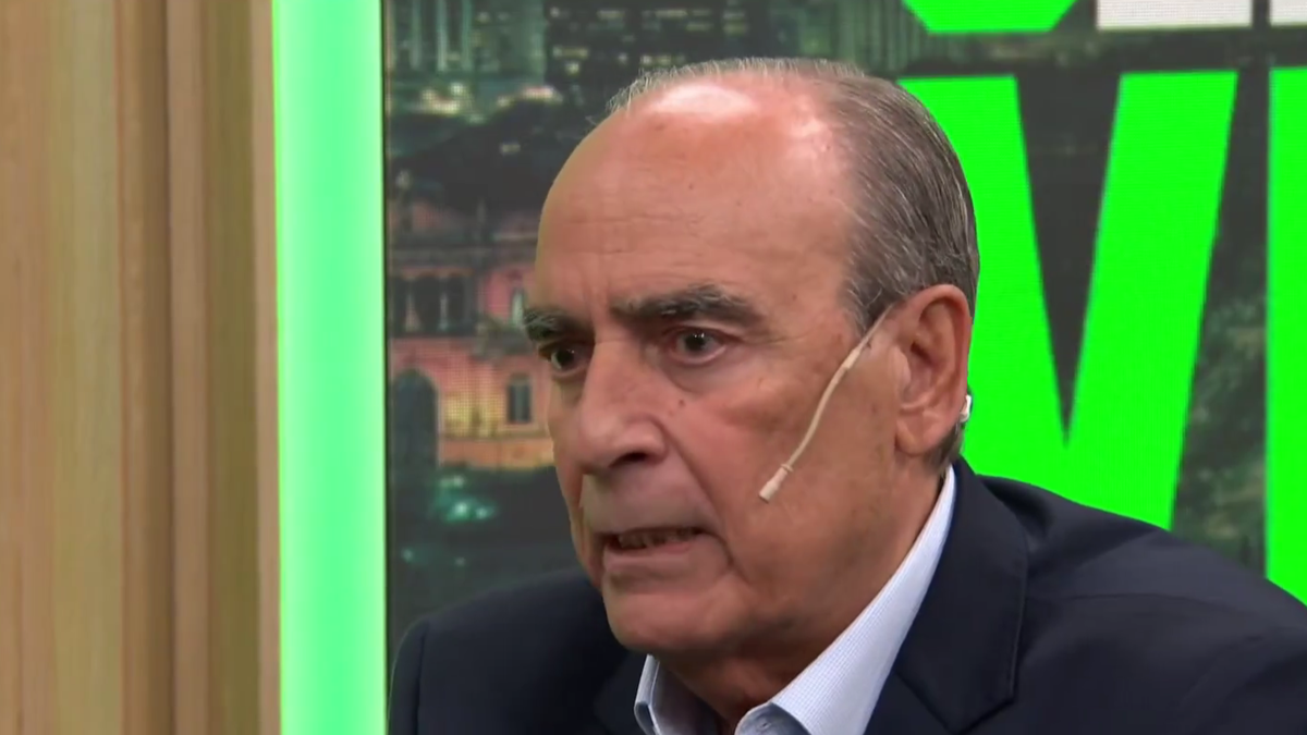 Guillermo Francos cruzó a Manuel Adorni en medio del escándalo: 