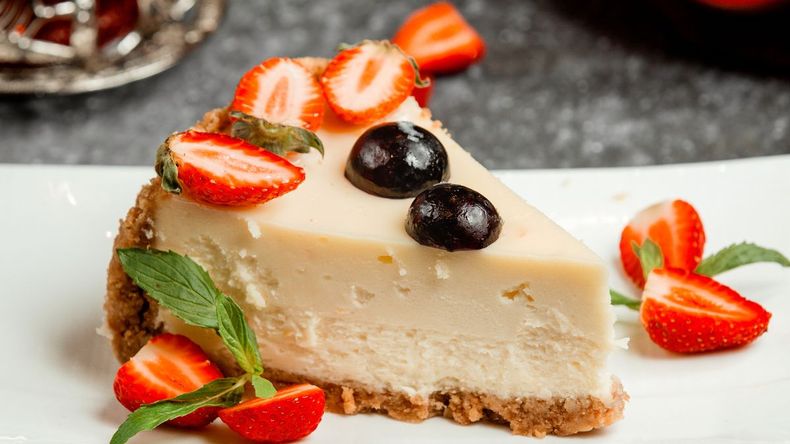 Con su combinación de texturas cremosas y sabores vibrantes, no solo satisfará el paladar de los invitados, sino que también generará elogios por el talento culinario