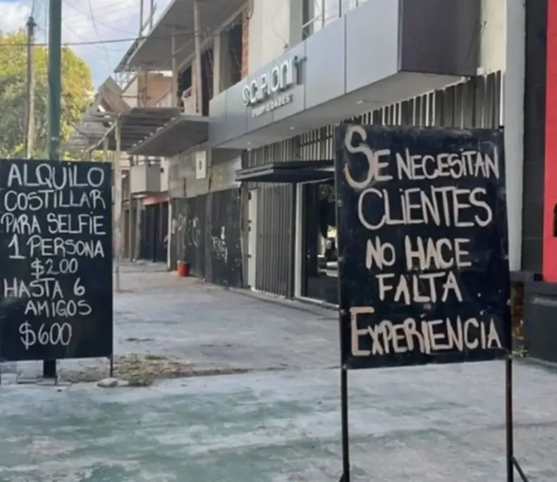 El ingenioso cartel de un negocio en La Plata sobre la carne y los clientes.
