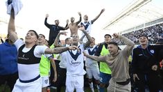 Vélez le ganó a Argentinos Juniors por penales y avanzó a la final de la Copa de la Liga Profesional.