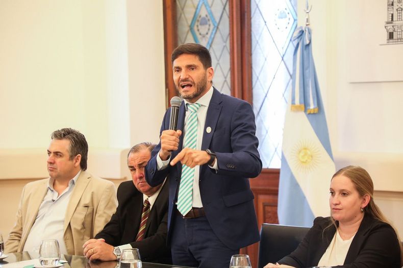 El gobernador de Santa Fe