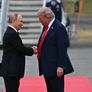 Vladimir Putin junto a Donald Trump. Vladimir Putin junto a Donald Trump.