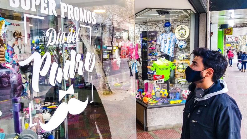 Día del Padre: qué promociones y descuentos ofrecen los bancos para las compras