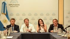 Pettovello se reunió con diputados de La Libertad Avanza en la previa del tratamiento de la Ley Ómnibus. Pettovello se reunió con diputados de La Libertad Avanza en la previa del tratamiento de la Ley Ómnibus.