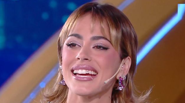 Tini Stoessel confirmó su vuelta a los escenarios para el 2025.