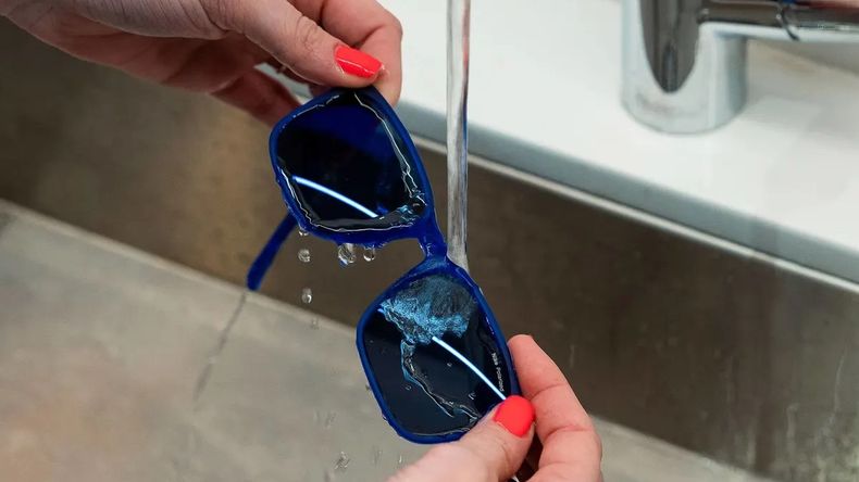 Cómo limpiar los lentes de sol