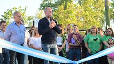 Martín Insaurralde junto al intendente de Ituzaingó Alberto Descalzo. Martín Insaurralde junto al intendente de Ituzaingó Alberto Descalzo.
