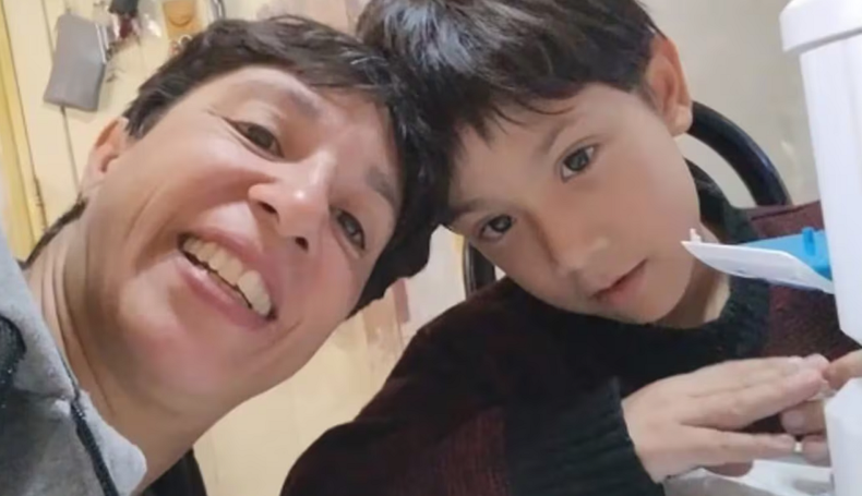 Una mujer asesinó a su hijo con autismo.