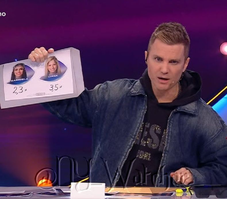 Gabriela fue eliminada con el 2,3% de los votos positivos. Gabriela fue eliminada con el 2,3% de los votos positivos.