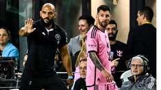 El incómodo momento que vivió Lionel Messi El incómodo momento que vivió Lionel Messi