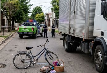 El camionero dijo que no la vio pero la Justicia ratificó condena y millonaria indemnización por la muerte de la ciclista.
