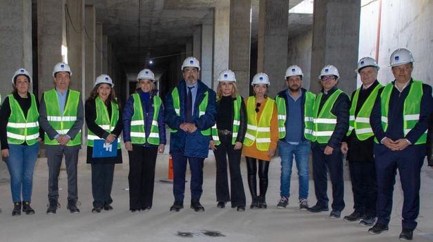 Malena Galmarini junto con el presidente de la CAF recorrieron las obras del SAS.