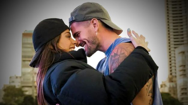 Tini y De Paul comenzaron a salir a fines de 2021 y blanquearon su romance en abril de 2022.