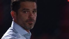 El DT se marchó preocupado por la tarea del equipo. El DT se marchó preocupado por la tarea del equipo.