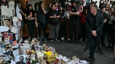 Geoff Payne fue captado de paseo por la ciudad luego de visitar el hotel donde murió su hijo. Geoff Payne fue captado de paseo por la ciudad luego de visitar el hotel donde murió su hijo.