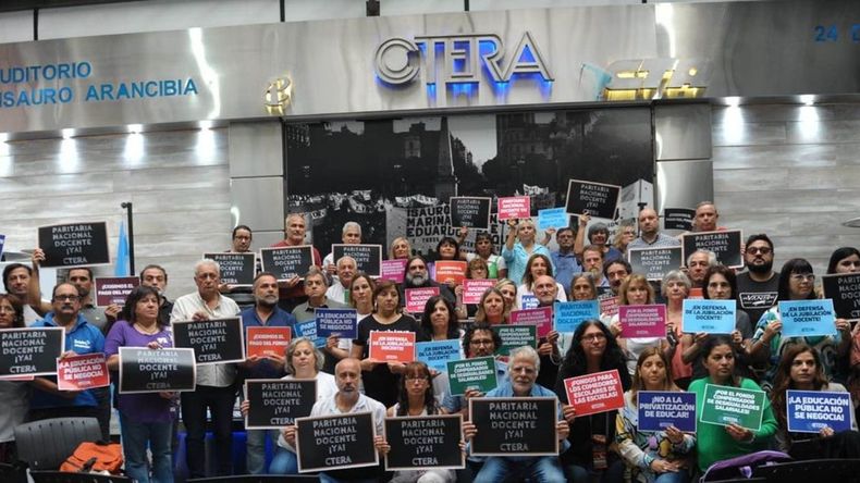 Ctera realizará un congreso para definir los pasos a seguir tras la convocatoria del Gobierno. 