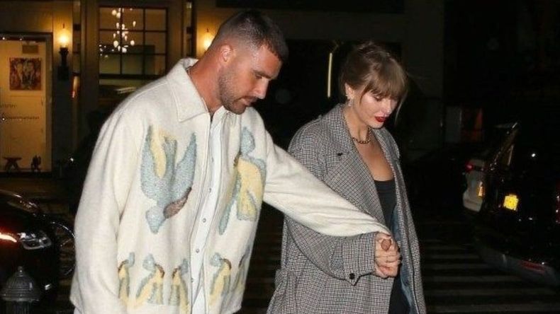 Taylor Swift y Travis Kelce comenzaron su relación hace muy poco tiempo.